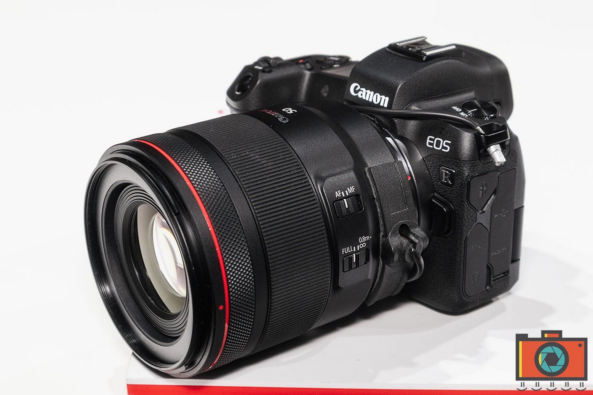 Canon RF 50mm f/1.2L USM + Canon EOS R